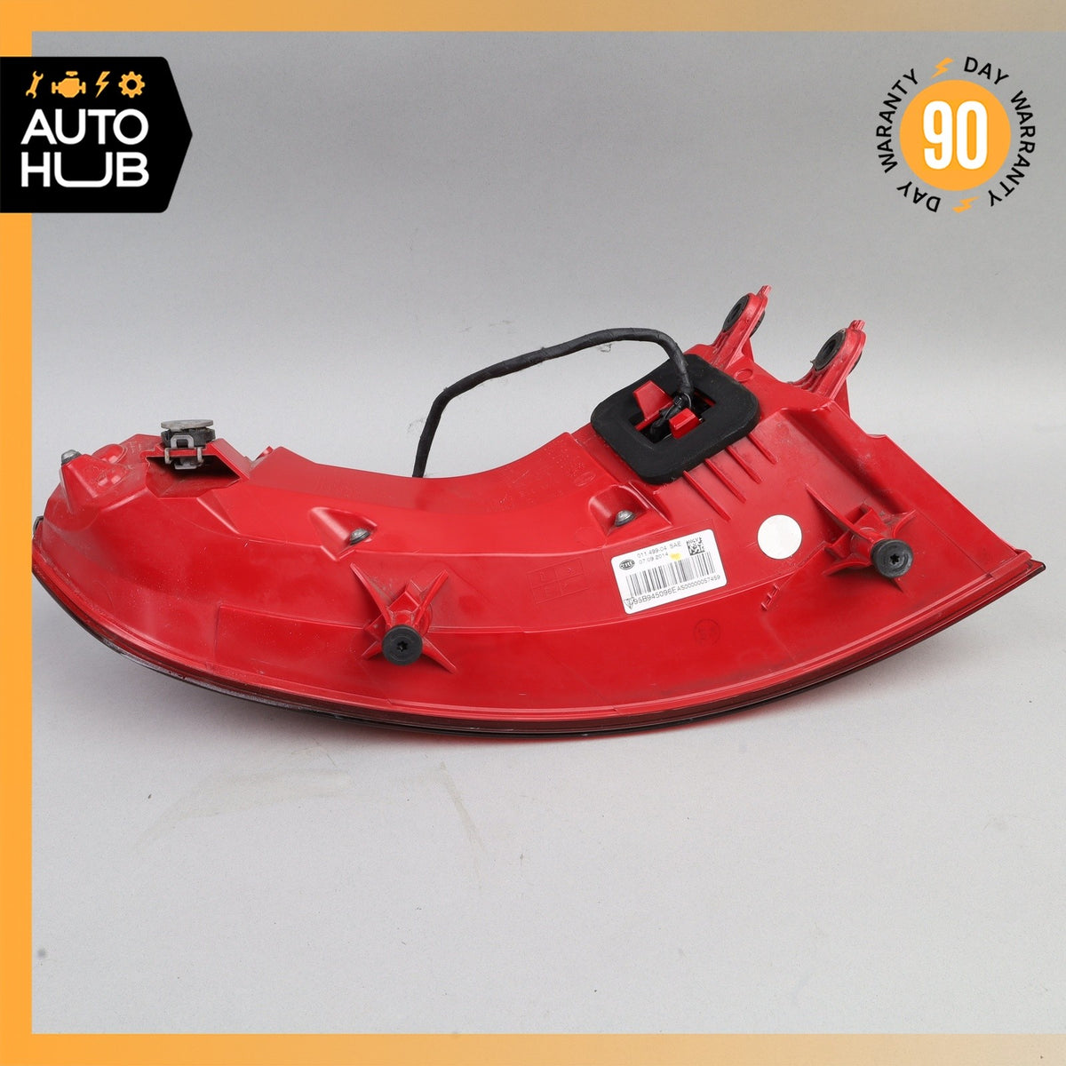 15-18 Porsche Maan 95B Right Side Outer Tail Light Lamp 95B945096E OEM 81k - photo 15