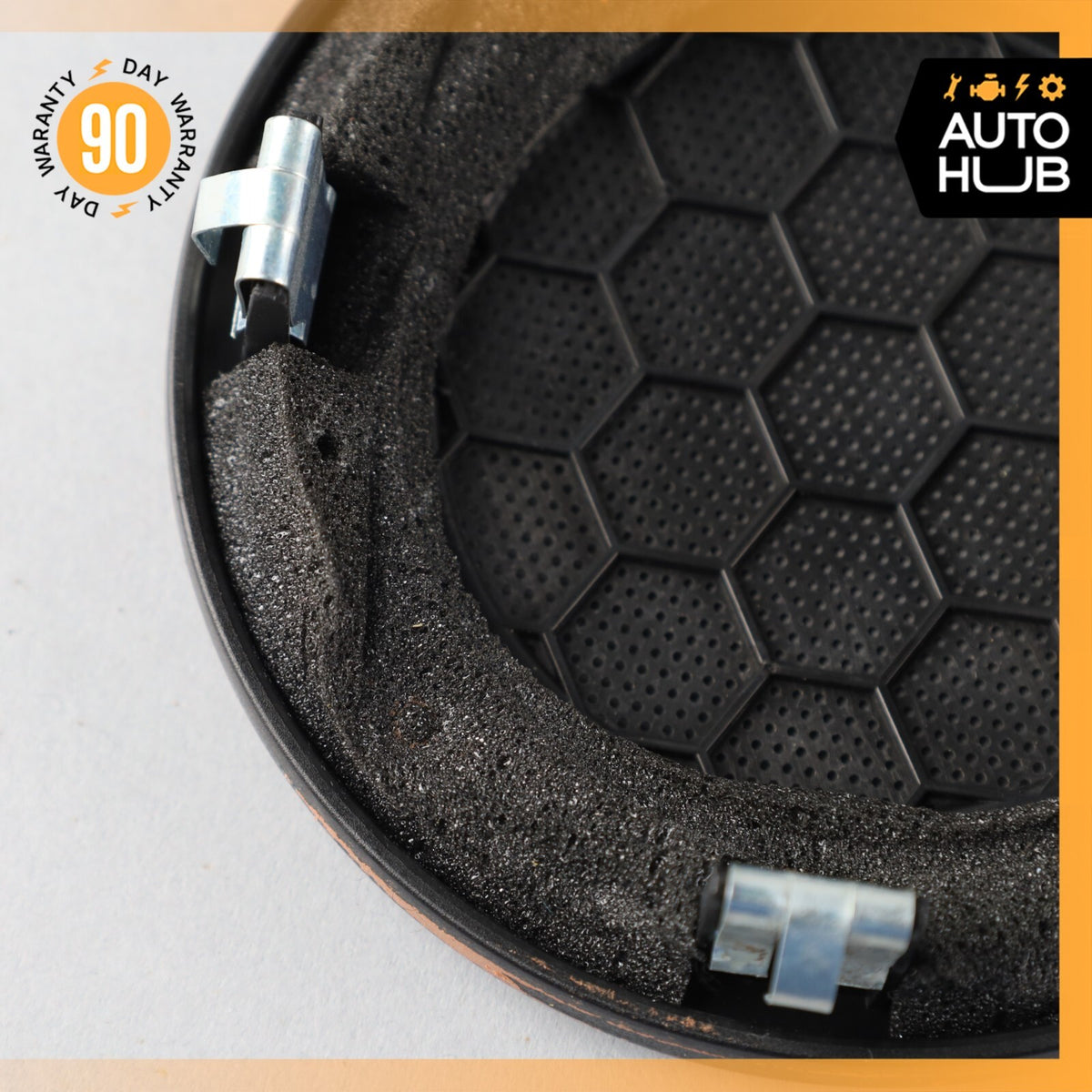 03-13 Maserati Quattroporte M139 Front Dash Speaker Cover Grille Bose OEM 29k - photo 11
