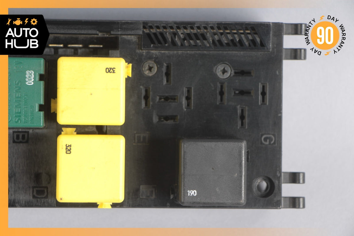 98-03 Mercedes W208 CLK430 E320 CLK320 Front Fuse Box Control 0025451901 OEM - photo 6