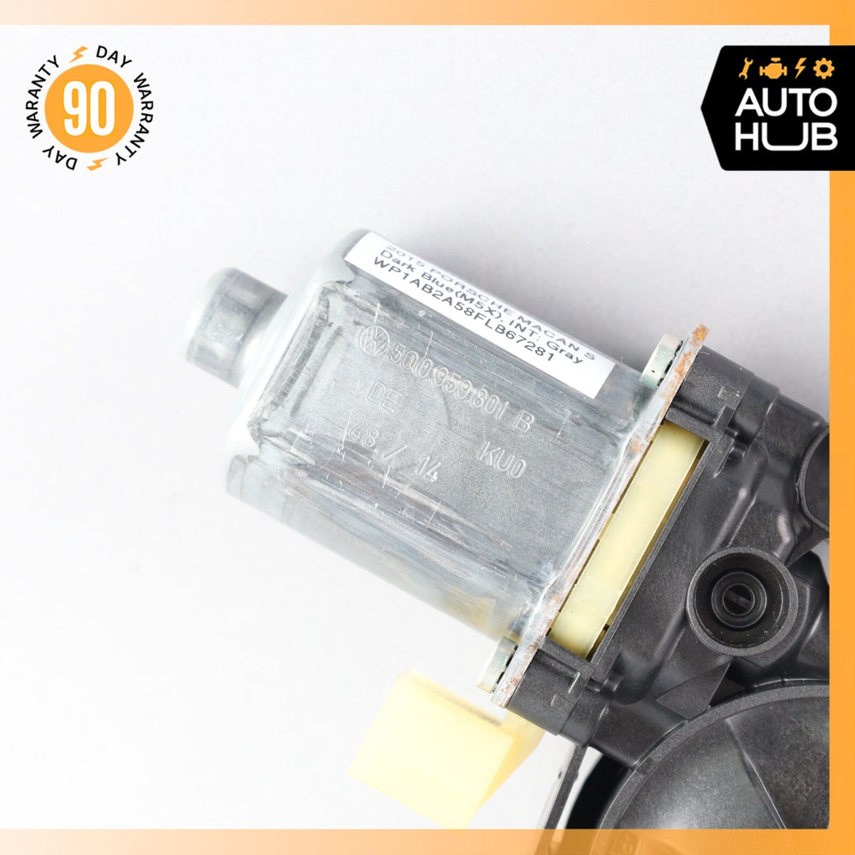 2015 Porsche Macan S 95B Front Left Driver Side Door Window Regulator Motor OEM - photo 3