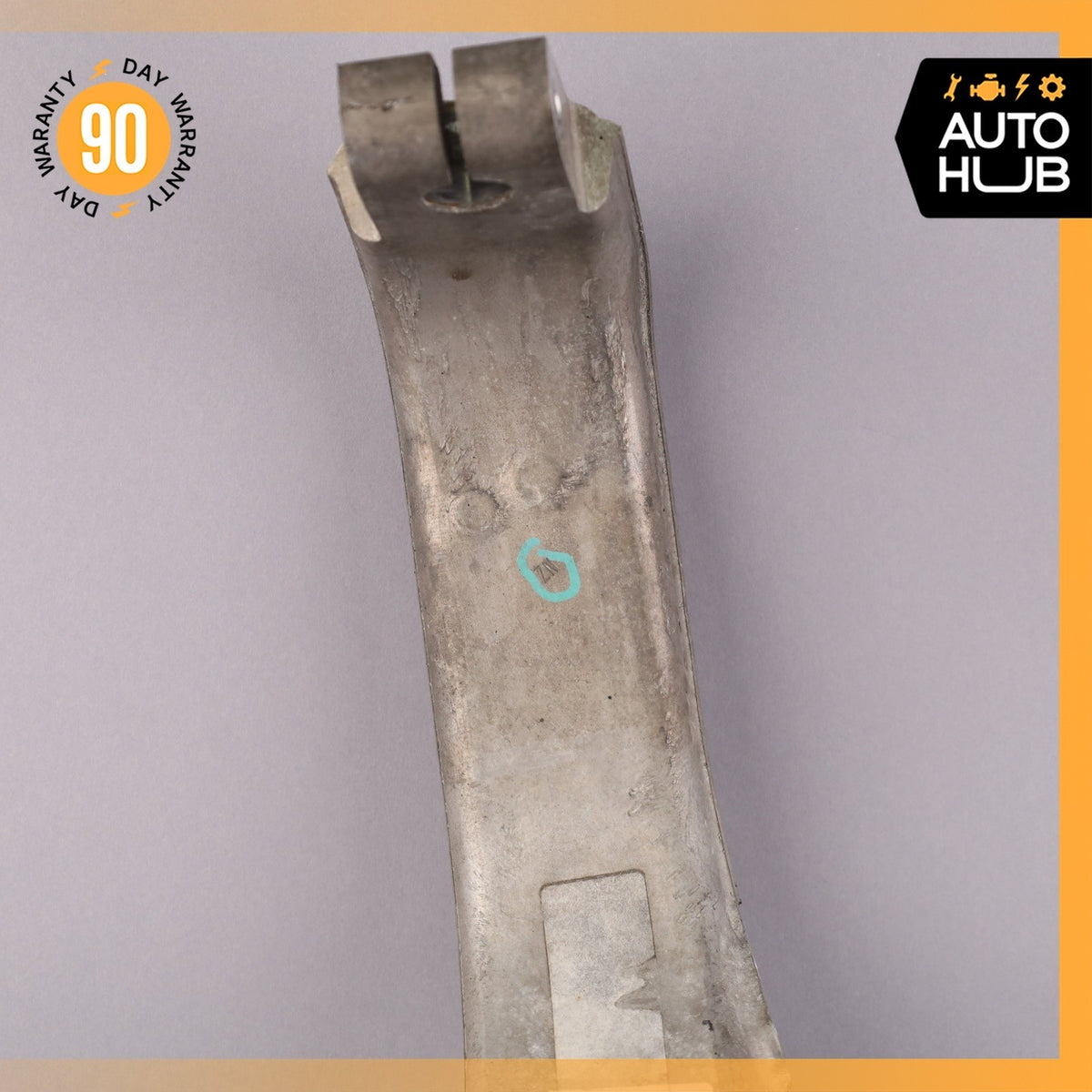 17-19 Alfa Romeo 952 Giulia RWD Front Right Side Spindle Knuckle Hub OEM 56k - photo 3