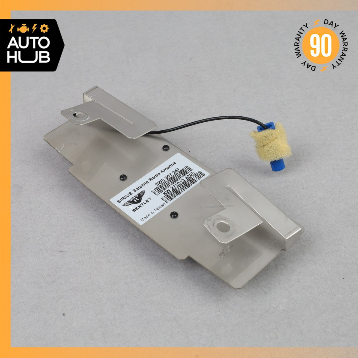 Bentley Flying Spur Satellite Radio Control Module Antena OEM - photo 8