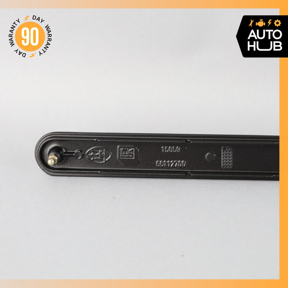 2002 Maserati Coupe 4200 GT M138 Right Passenger Side Door Molding Trim OEM 50k - photo 7