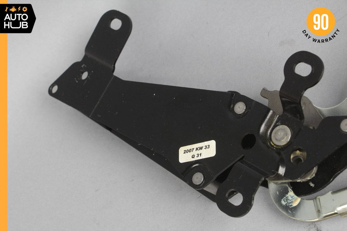 Mercedes W209 CLK350 E550 Convertible Front Top Roof Lock Latch Actuator OEM - photo 5