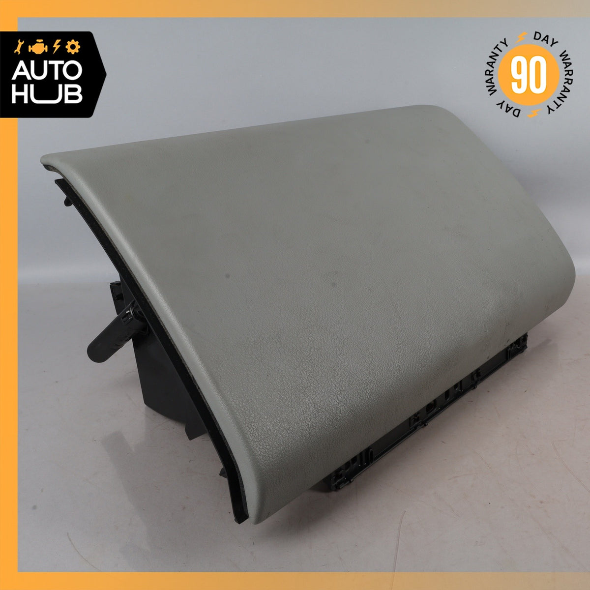 Porsche Cayenne 955 Dashboard Glove Box Compartment Leather Gray 7L5857095P OEM - photo 7