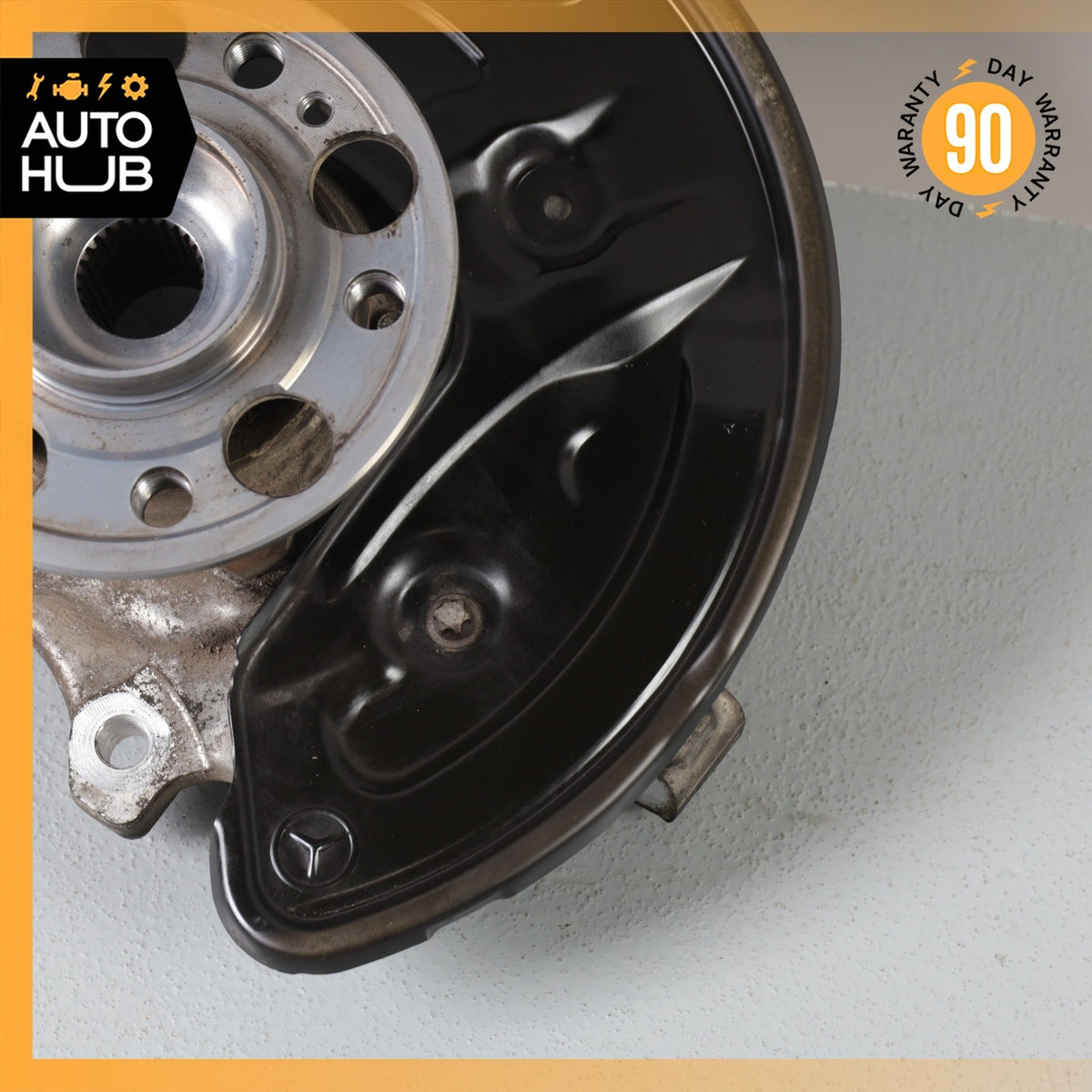 15-20 Mercedes W205 C300 C350e Rear Left Side Spindle Knuckle Hub OEM - photo 3