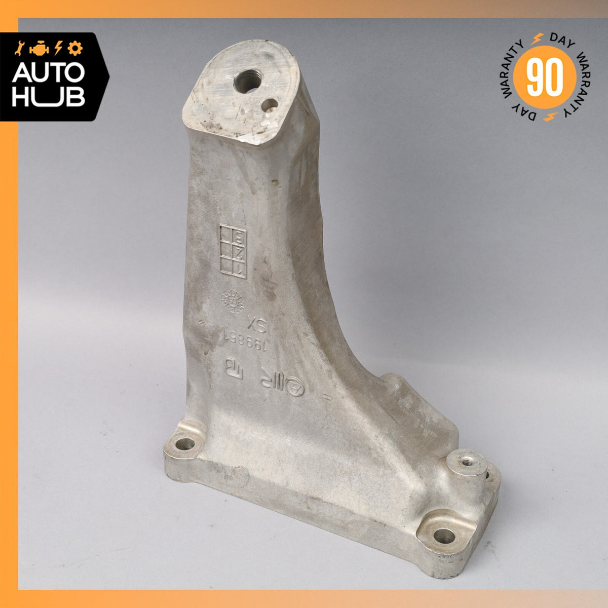 05-07 Maserati Quattroporte M139 Engine Motor Bracket Mount Left Driver Side OEM - photo 1