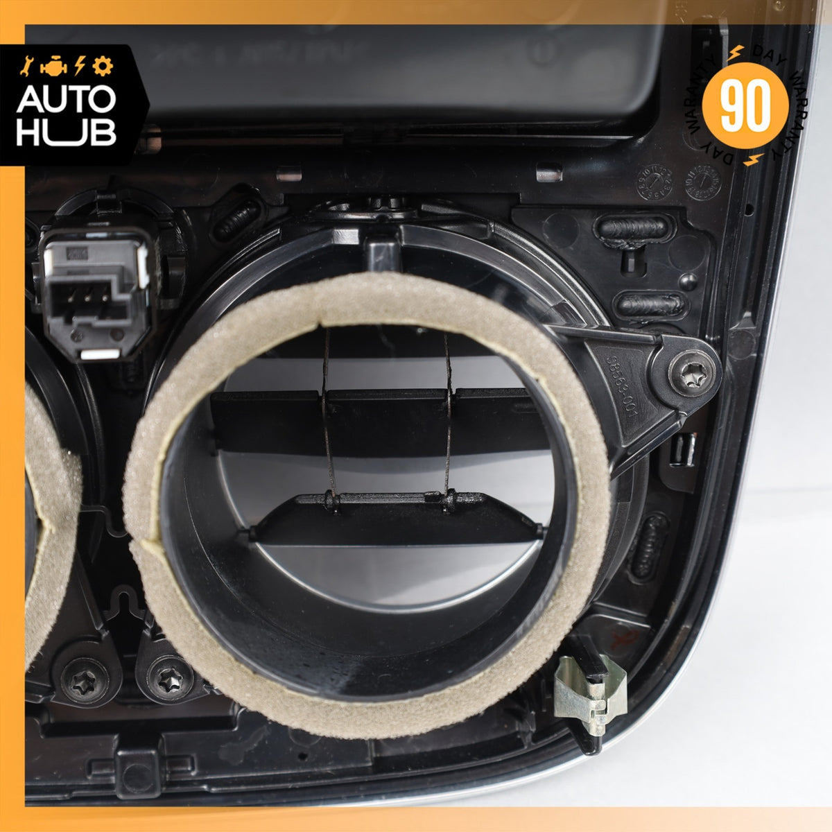 14-20 Mercedes W222 S550 Sedan Rear Center Console AC Air Vent Trim Black OEM - photo 10
