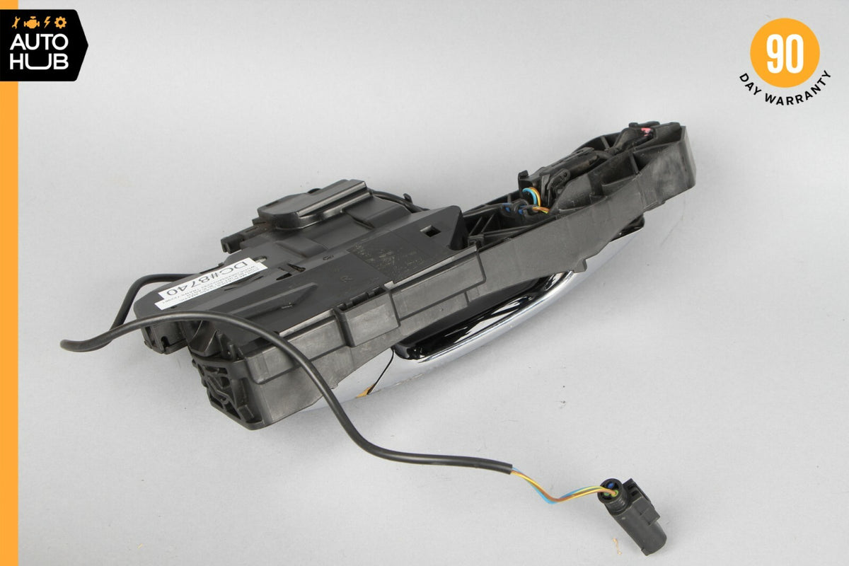 07-14 Mercedes W216 CL550 CL600 Right Passenger Side Door Handle Keyless Go OEM - photo 10