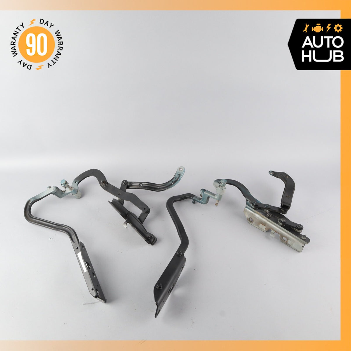 Mercedes W124 E320 Rear Trunk Lid Hinge Hinges Bracket Left and Right Set OEM - photo 2