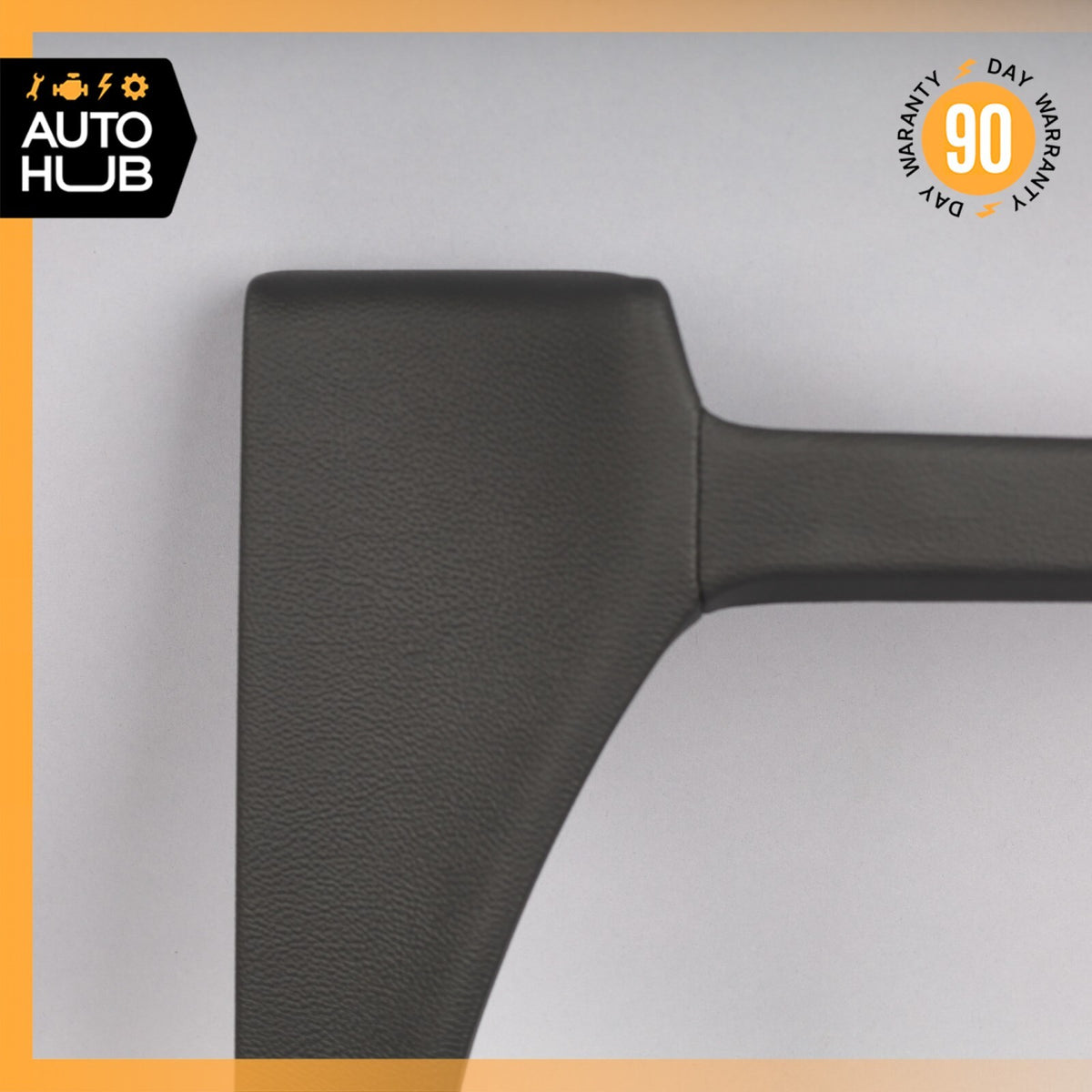 17-20 Maserati Levante M161 Dash Column Center Cover Panel Trim Black OEM 44k - photo 3