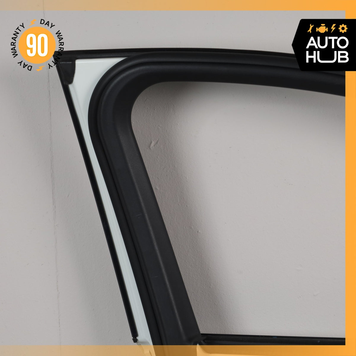15-26 Porsche Macan 95B GTS Front Left Driver Door Shell White 95B831021 OEM - photo 13
