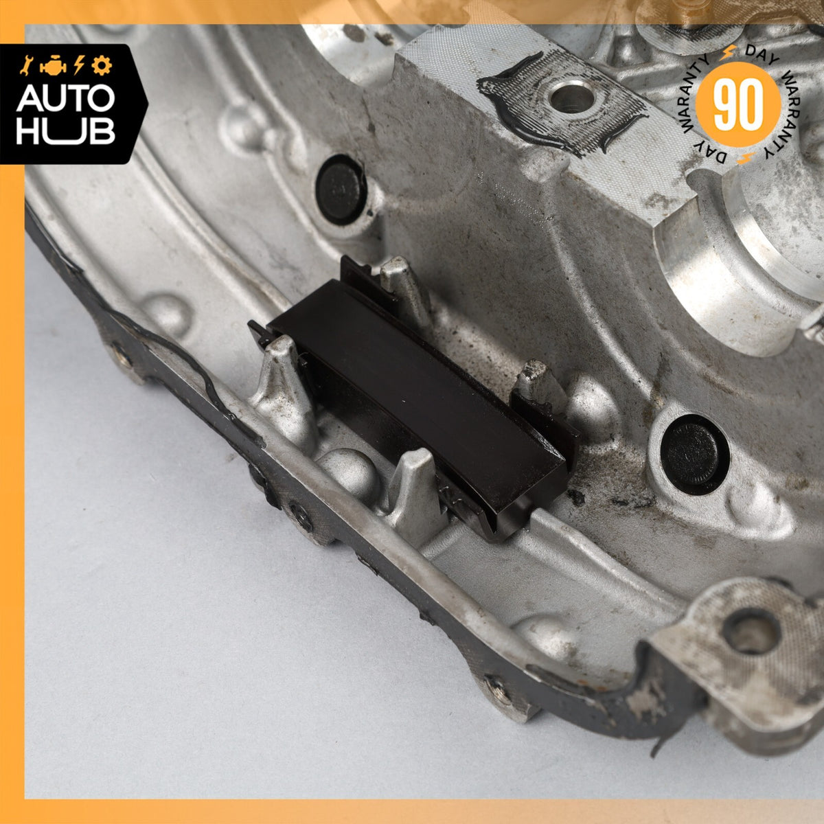 Aston Martin DB11 / C63 M177 Right Side Engine Cylinder Head Valve Cover OEM 7k - photo 17
