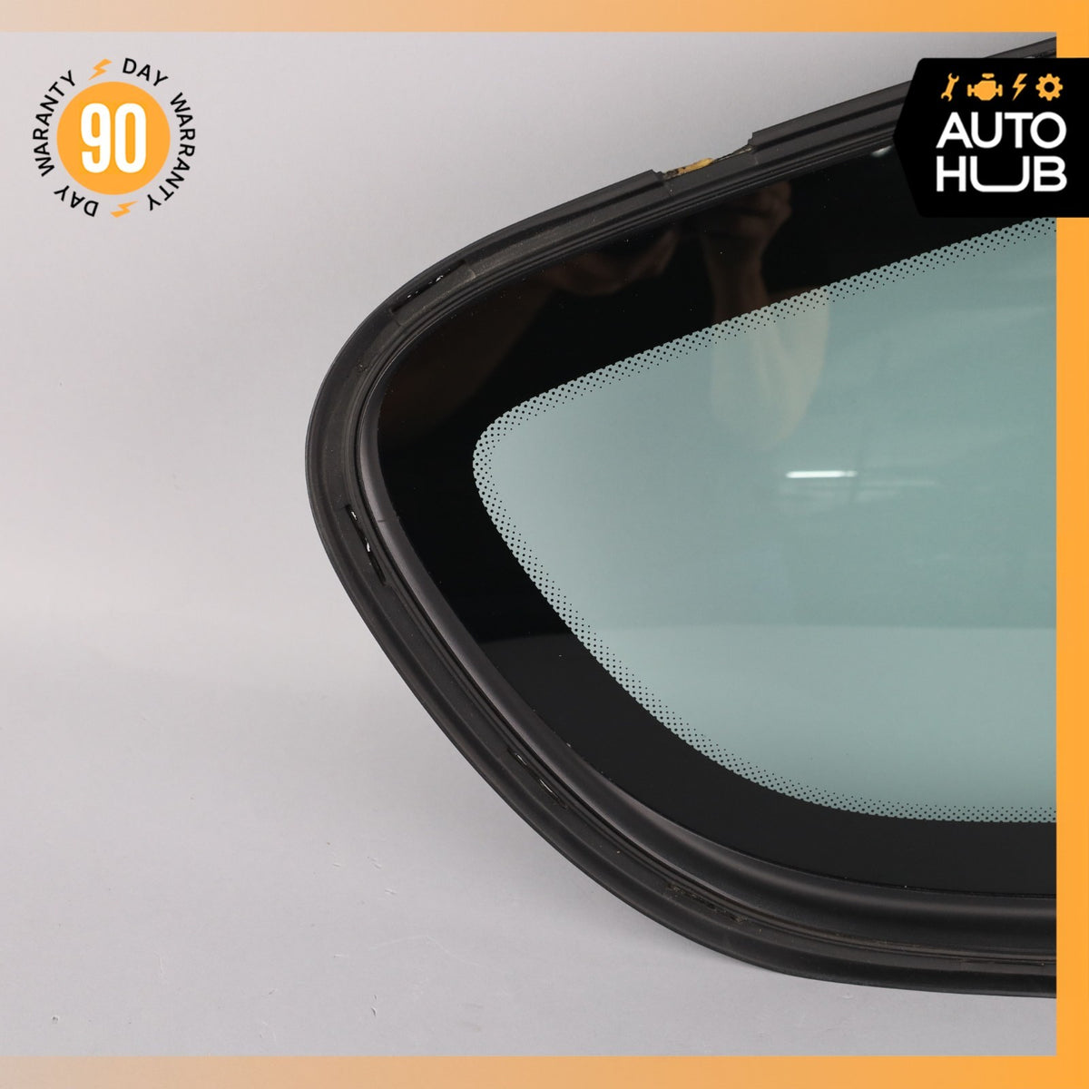 Maserati GranTurismo M145 Coupe Rear Right Side Quarter Window Glass OEM 60k - photo 3