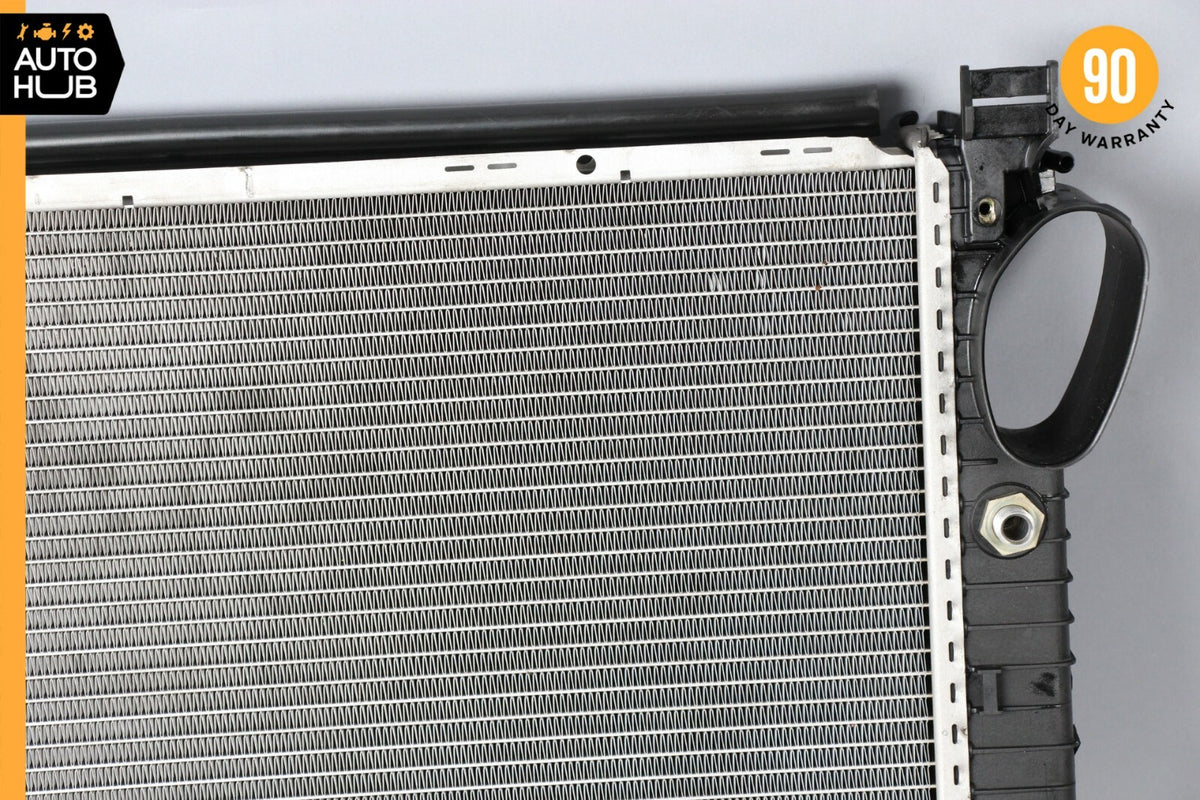 03-12 Mercedes R230 SL500 SL550 SL600 Engine Water Cooling Radiator OEM 68k - photo 9