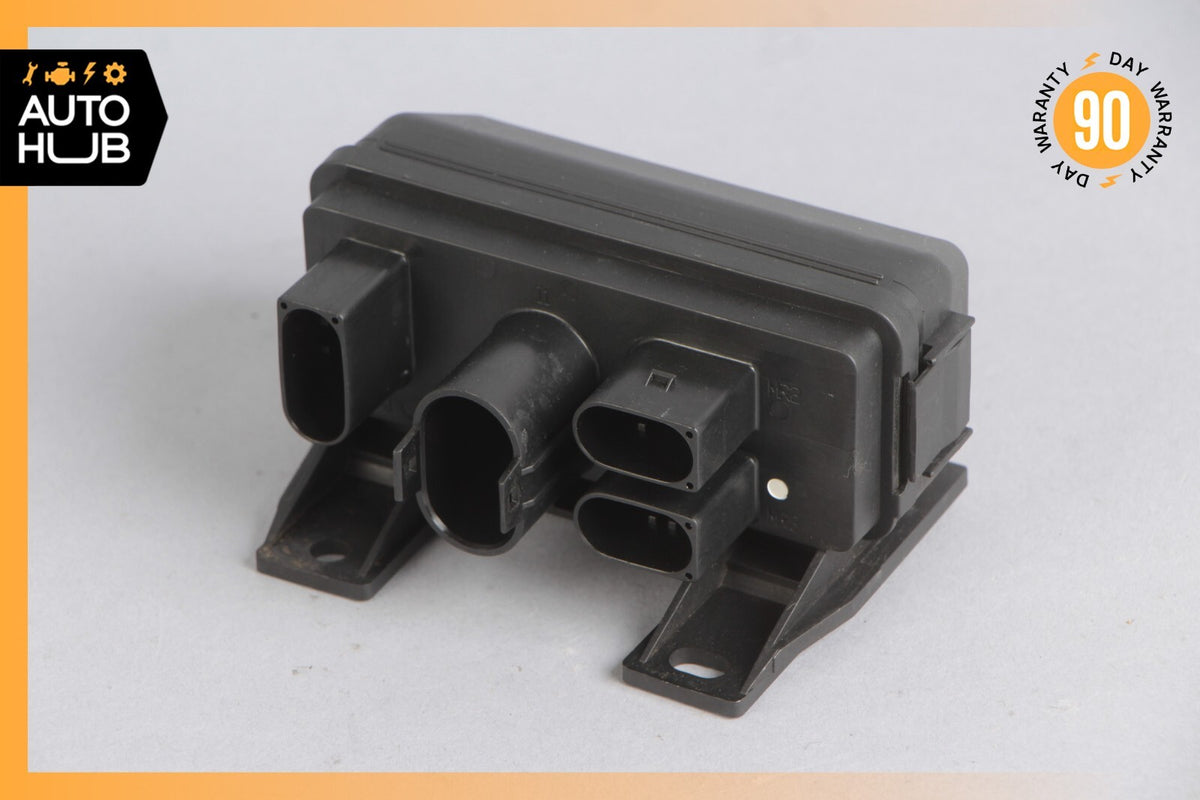 00-06 Mercedes W220 S55 AMG S500 CL55 AMG Front Relay Fuse Box 2205400050 OEM - photo 1