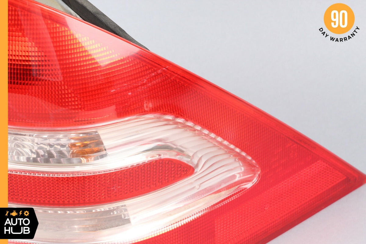 01-04 Mercedes W203 C230 C320 C32 Tail Light Lamp Rear Right Passenger Side OEM - photo 5