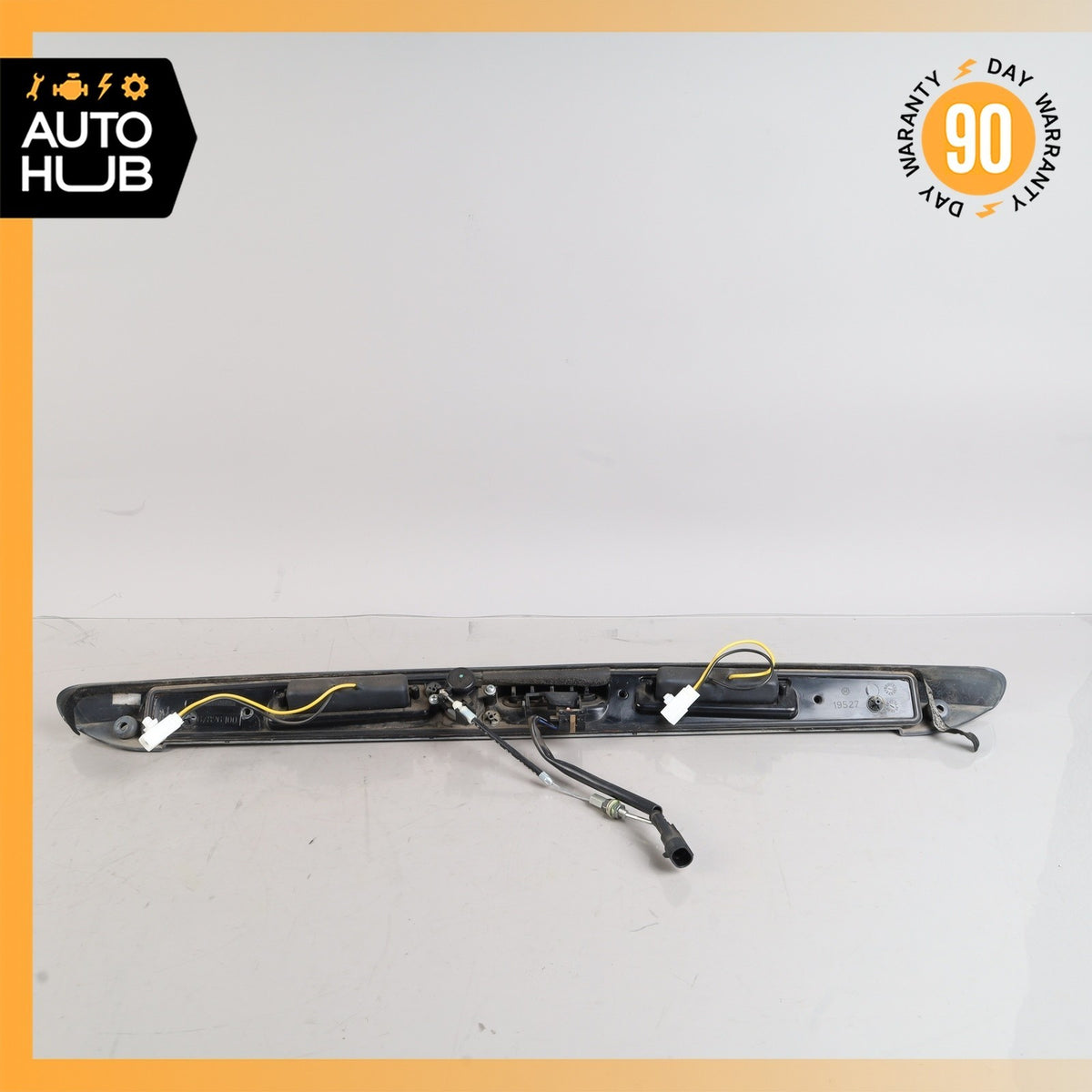 03-13 Maserati Quattroporte M139 Rear Trunk Lid Moulding Plate w/Lights OEM 84k - photo 11
