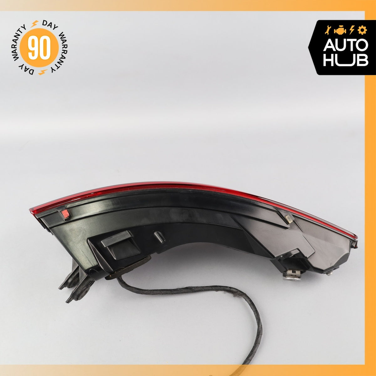 15-18 Porsche Macan 95B GTS Left Side Outer Tail Light Lamp 95B945095C OEM - photo 17