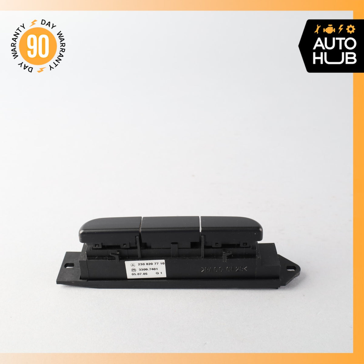 03-08 Mercedes R230 SL500 SL55 AMG Center Console Blank Filler 2308207710 OEM - photo 2