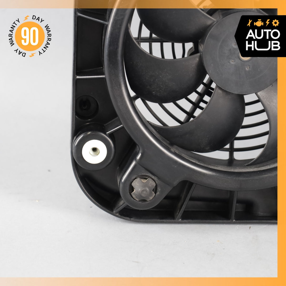 14-21 BMW i3 I01 Hybrid Aux Auxiliary Radiator Cooling Fan Motor 17428608033 OEM - photo 8