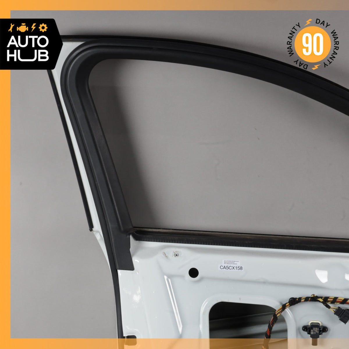 15-26 Porsche Macan 95B Front Left Door Shell Pure White 95B831021 OEM 88k - photo 16