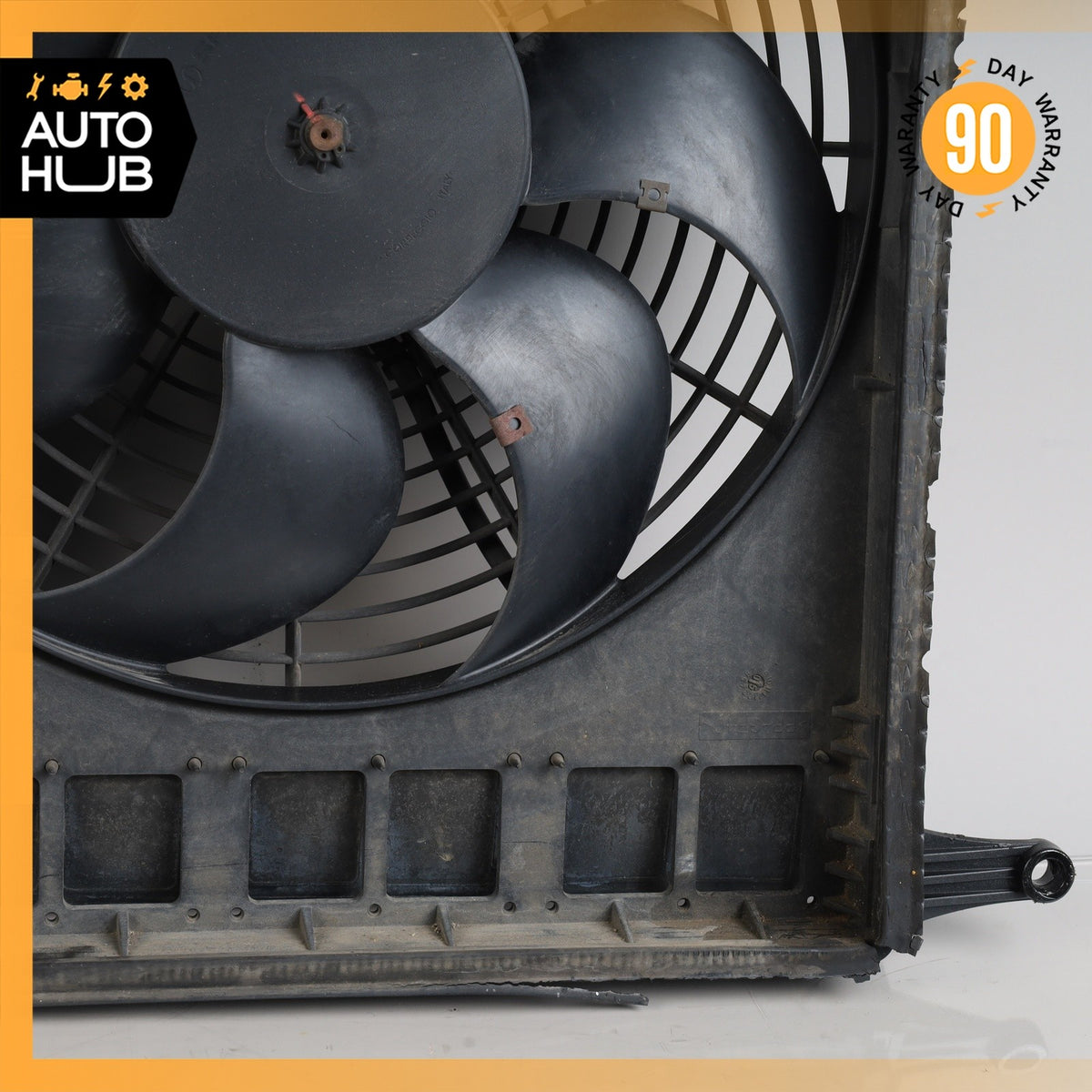 05-07 Maserati Quattroporte M139 Radiator Cooling Fan Motor 022760 OEM  84k - photo 7