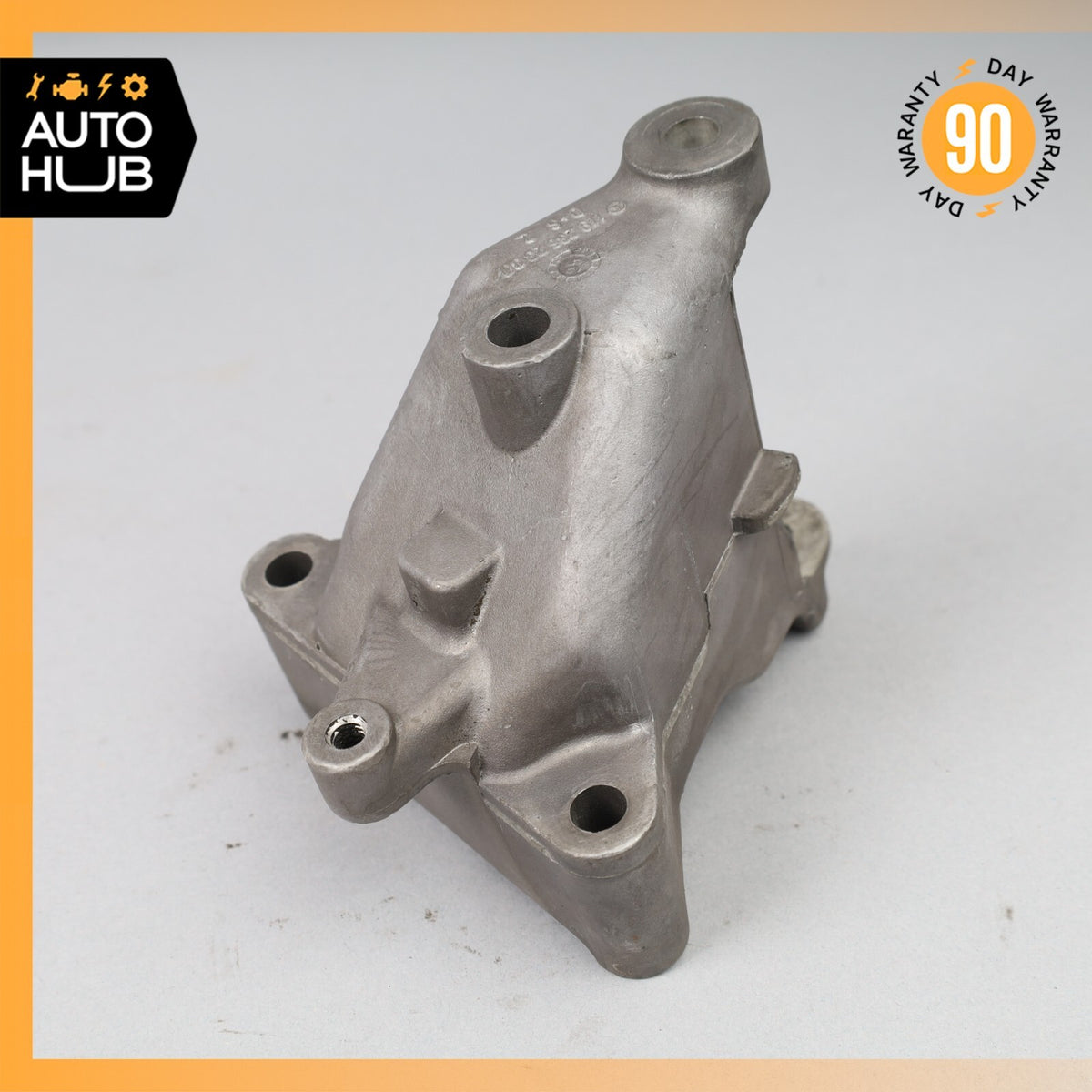 Mercedes W140 S500 400E SL500 Engine Motor Air Pump & Alternator Bracket OEM - photo 1