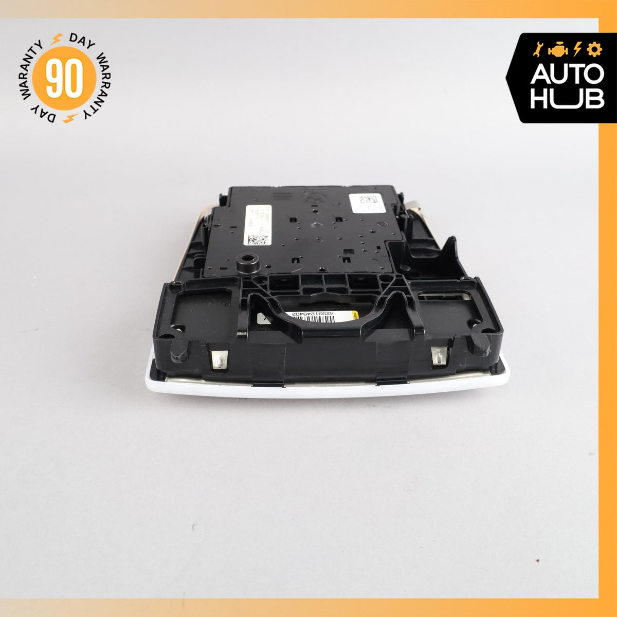 12-18 BMW F30 320i 330e 335i Front Dome Light Lamp OEM - photo 12