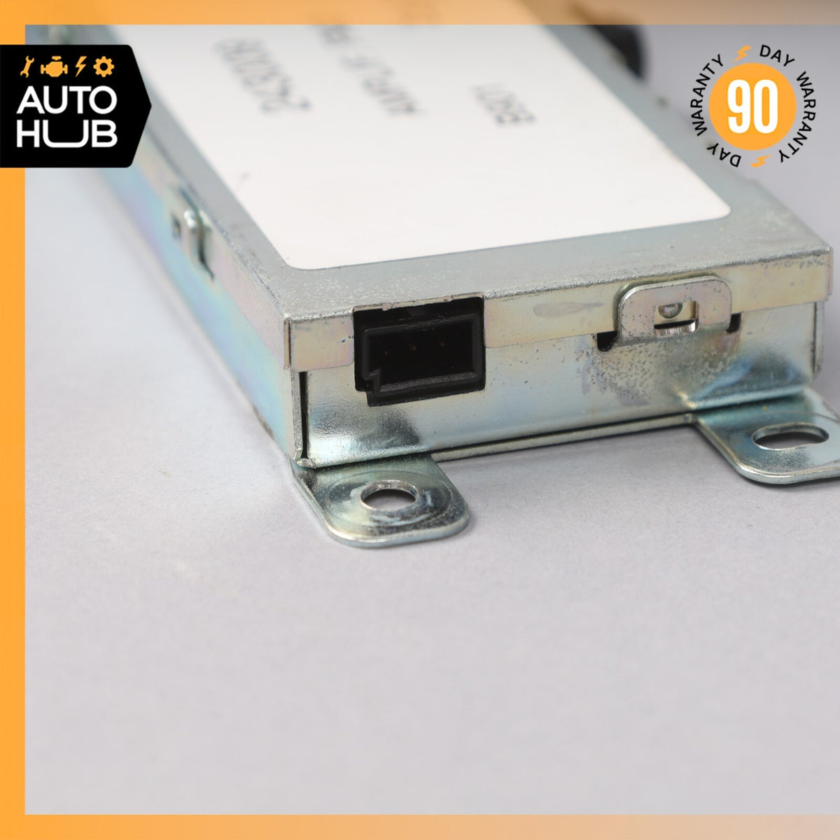 09-13 Maserati Quattroporte M139 Rear Left Antenna AM/FM Amplifier Module OEM - photo 4