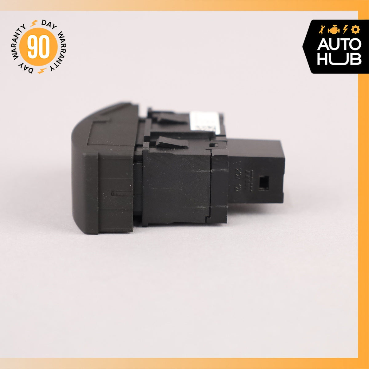 17-26 Alfa Romeo 952 Giulia Emergency Hazard Control Switch OEM 73k - photo 9