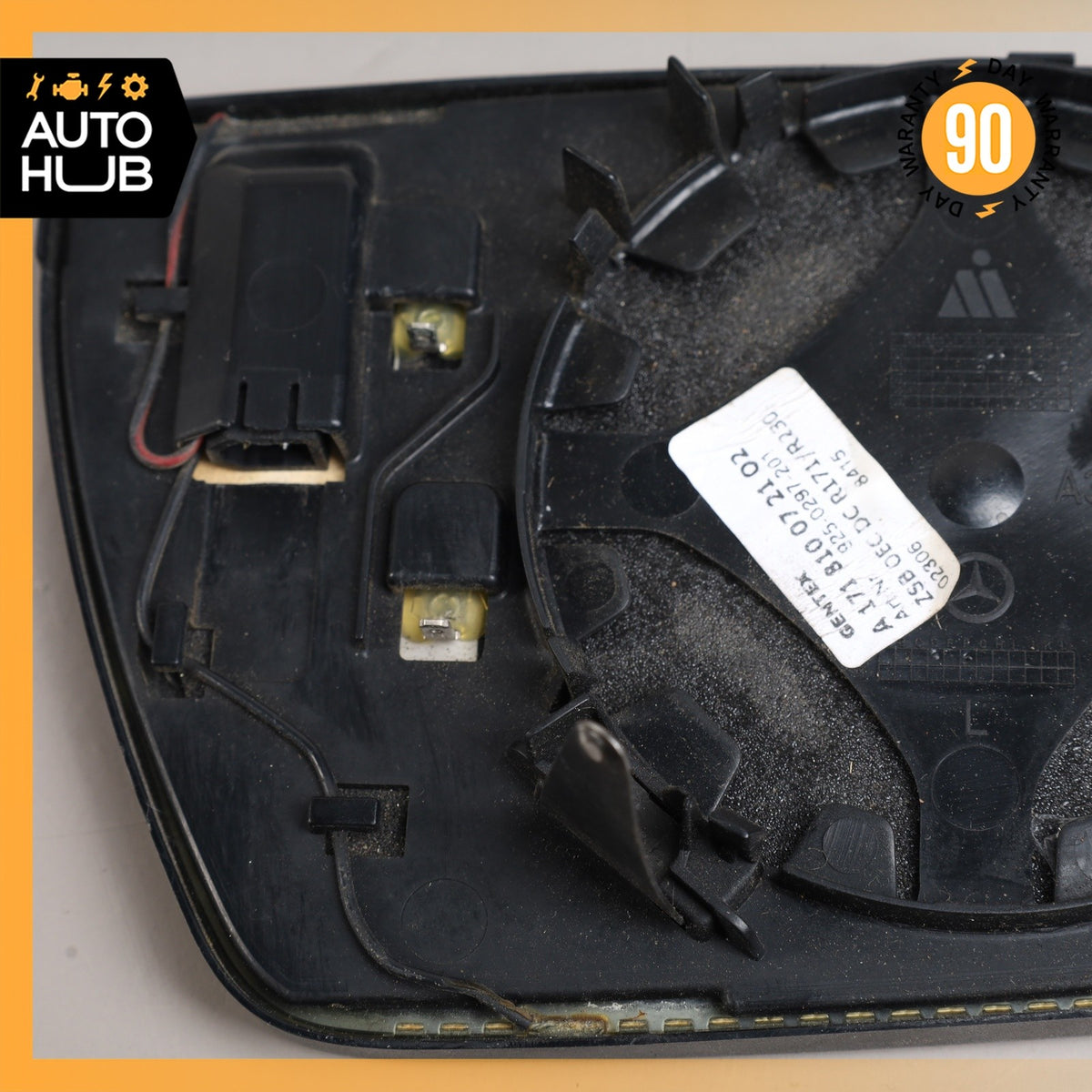04-08 Mercedes R171 SLK350 SLK280 Left Side View Door Mirror Glass OEM - photo 5