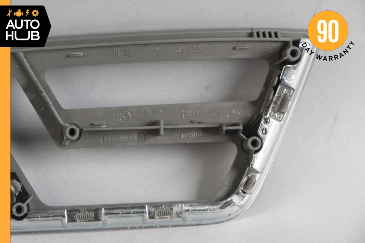 07-13 Mercedes W221 S550 S450 Front Right Side Interior Door Handle Gray OEM - photo 8