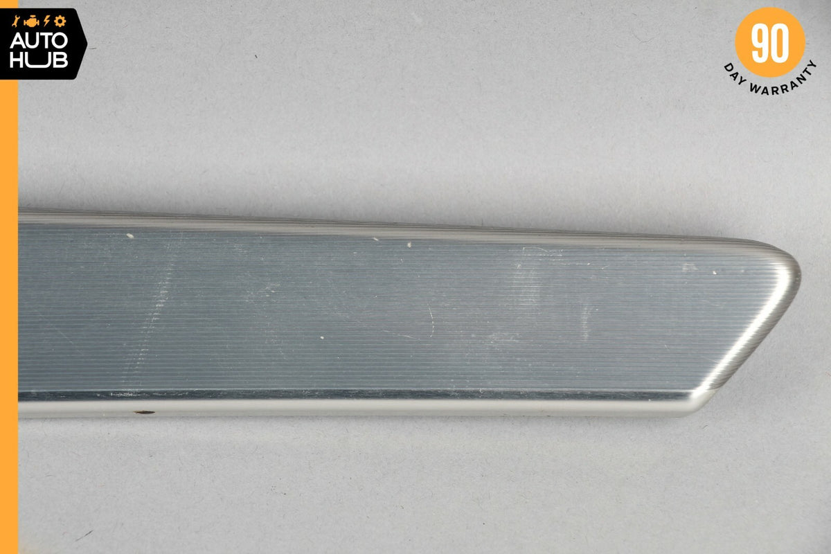 05-07 Mercedes W203 C230 C320 Front Right Side Interior Door Panel Trim Silver - photo 2