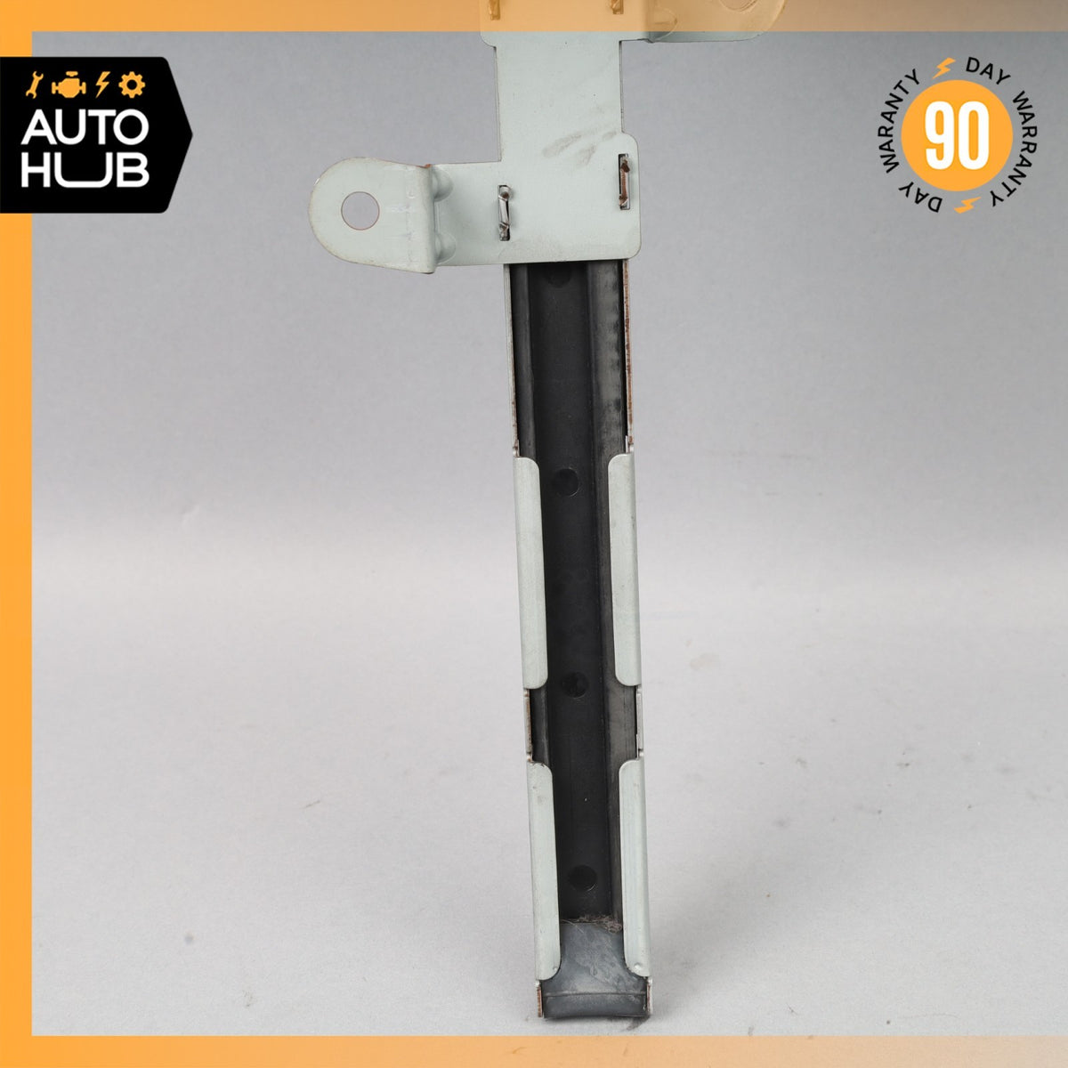 06-09 Mercedes W209 CLK550 CLK350 Front Right Seat Belt Feeder Motor Gray OEM - photo 10