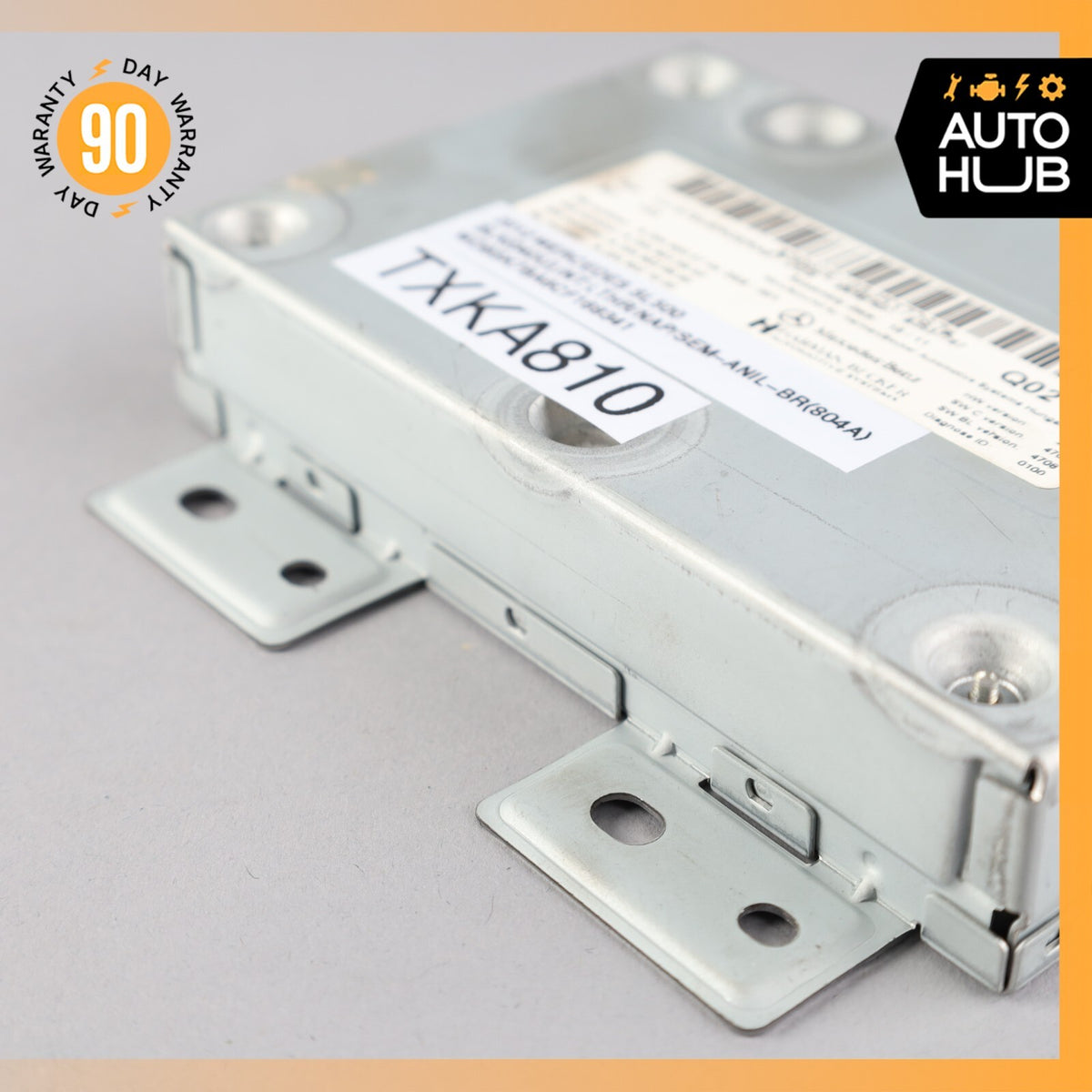 Mercedes R230 SL550 CLS550 Communication Interface Module 2049005704 OEM 78k - photo 7