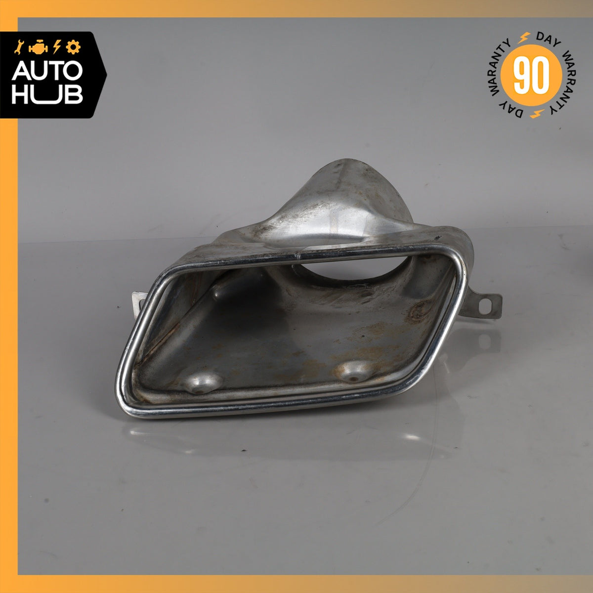 Mercedes W207 E550 E350 Exhaust Mufflers Muffler Tips Set OEM - photo 4