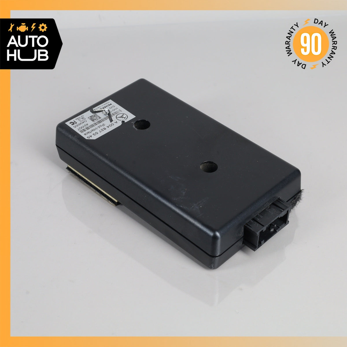 08-11 Mercedes W204 C63 C250 iPod iPhone Interface Multimedia Audio Control OEM - photo 3