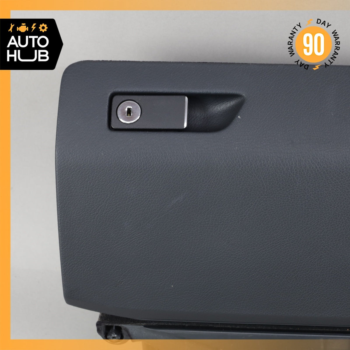 14-17 Mercedes W207 E350 E400 E550 Dashboard Glove Box Compartment Black OEM 57k - photo 5