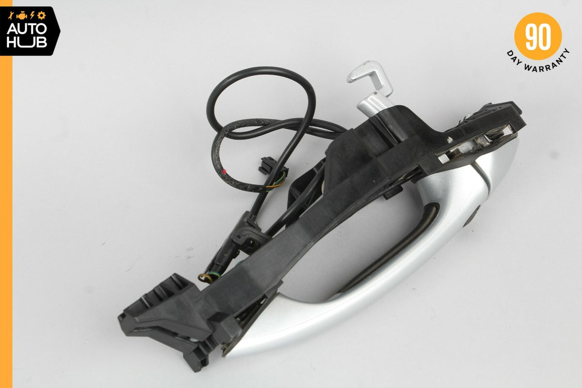 06-11 Mercedes W219 CLS500 CLS550 Rear Right Exterior Door Handle Keyless Go OEM - photo 11