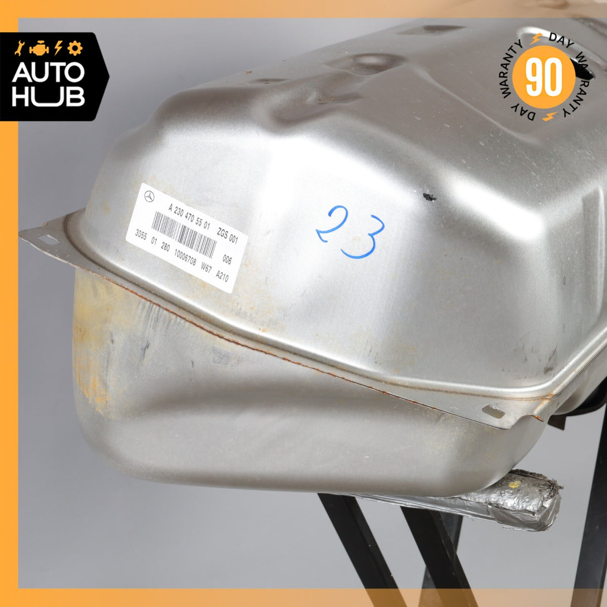 07-12 Mercedes R230 SL550 Gas Fuel Tank Reservoir Assembly 2304705501 OEM 51k - photo 5