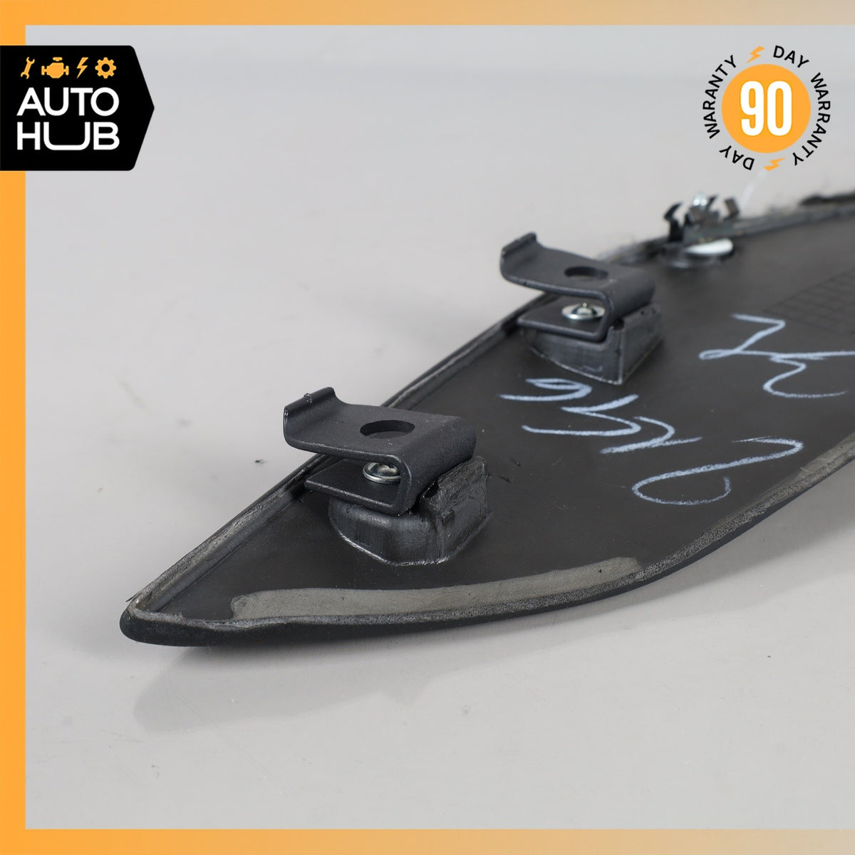 08-19 Maserati GranTurismo S Center Console Armrest Storage Panel Trim Right OEM - photo 8