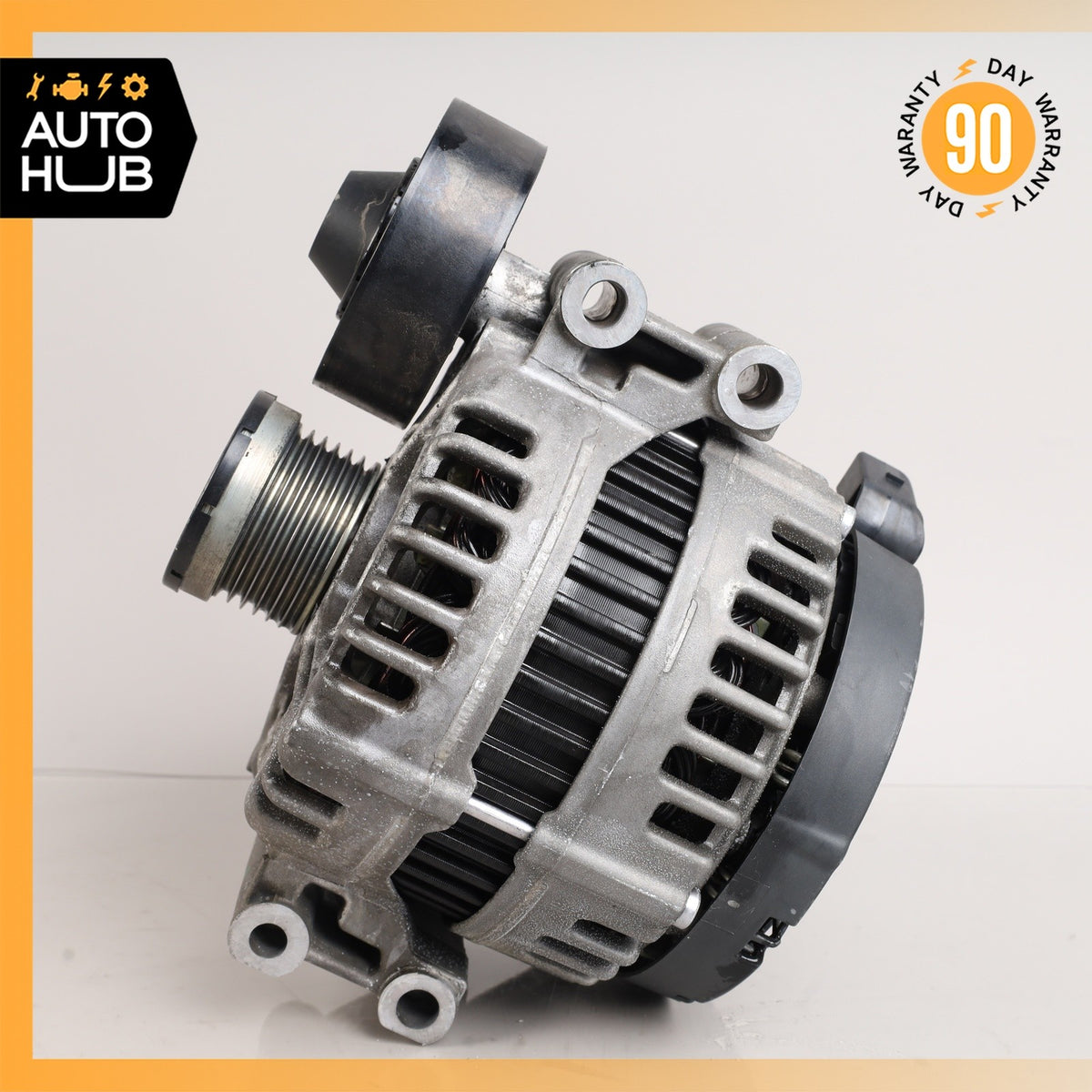 BMW E90 328i 135i Engine Generator Alternator 12317555926 OEM 67k - photo 8