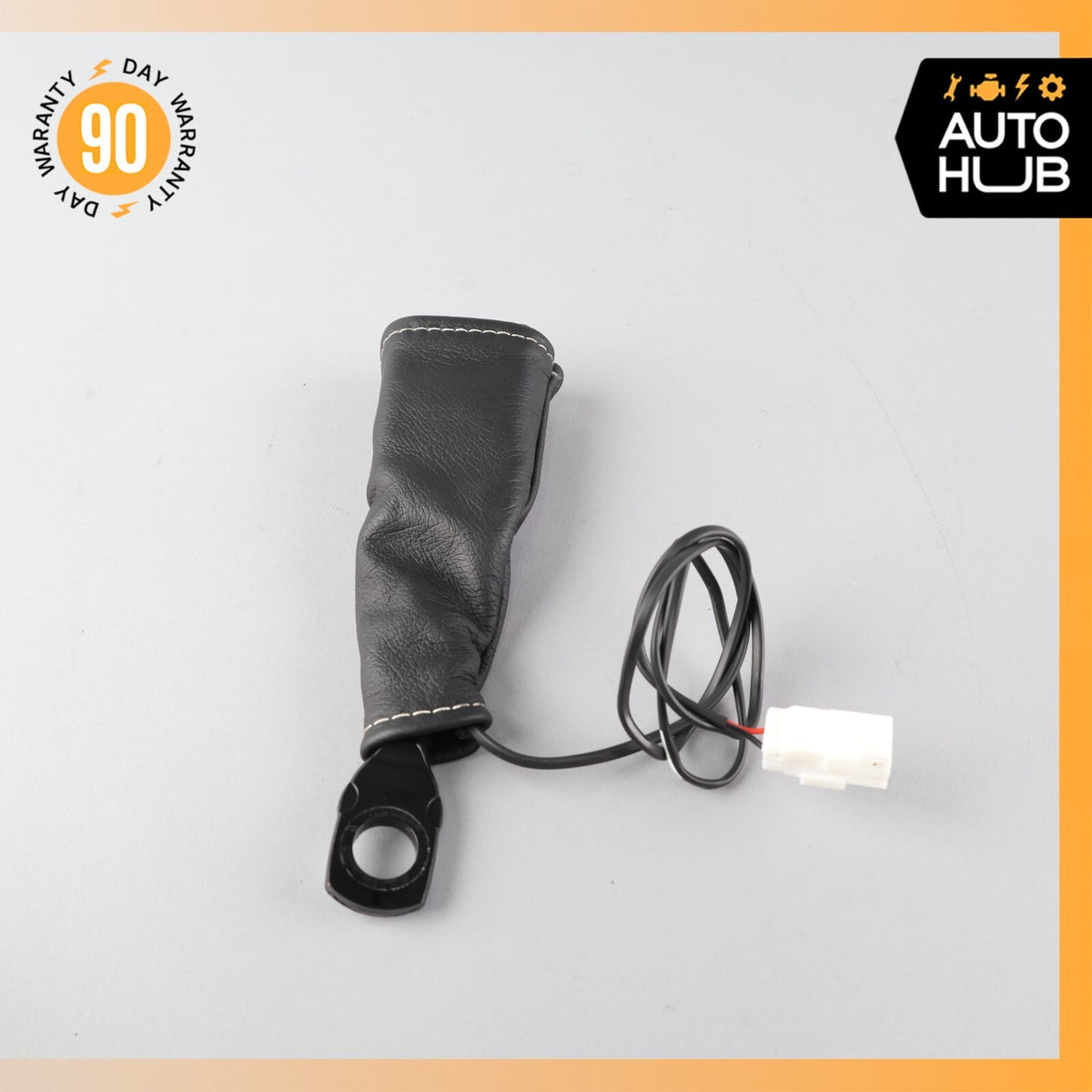 08-19 Maserati GranTurismo M145 Front Left or Right Seat Belt Buckle Black OEM - photo 3