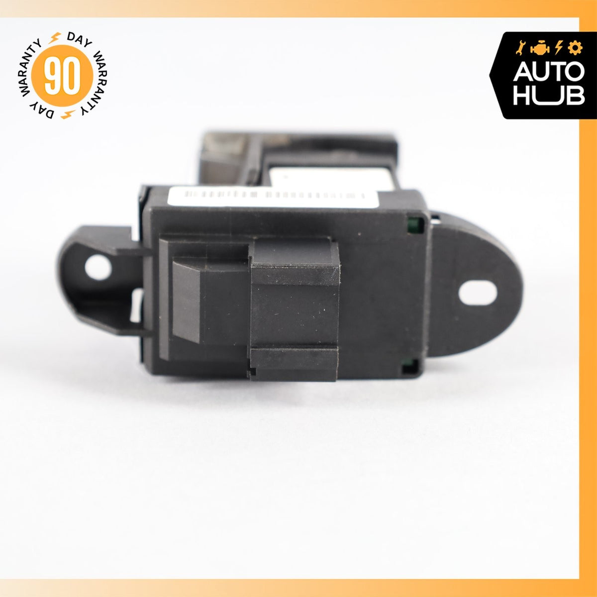 Maserati Ghibli M157 Electronic Parking Button Switch 6700207730 OEM - photo 5