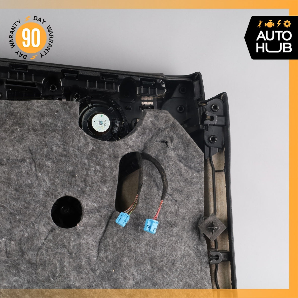 16-23 Mercedes X253 GLC300 GLC300e Front Right Side Interior Door Panel OEM - photo 15