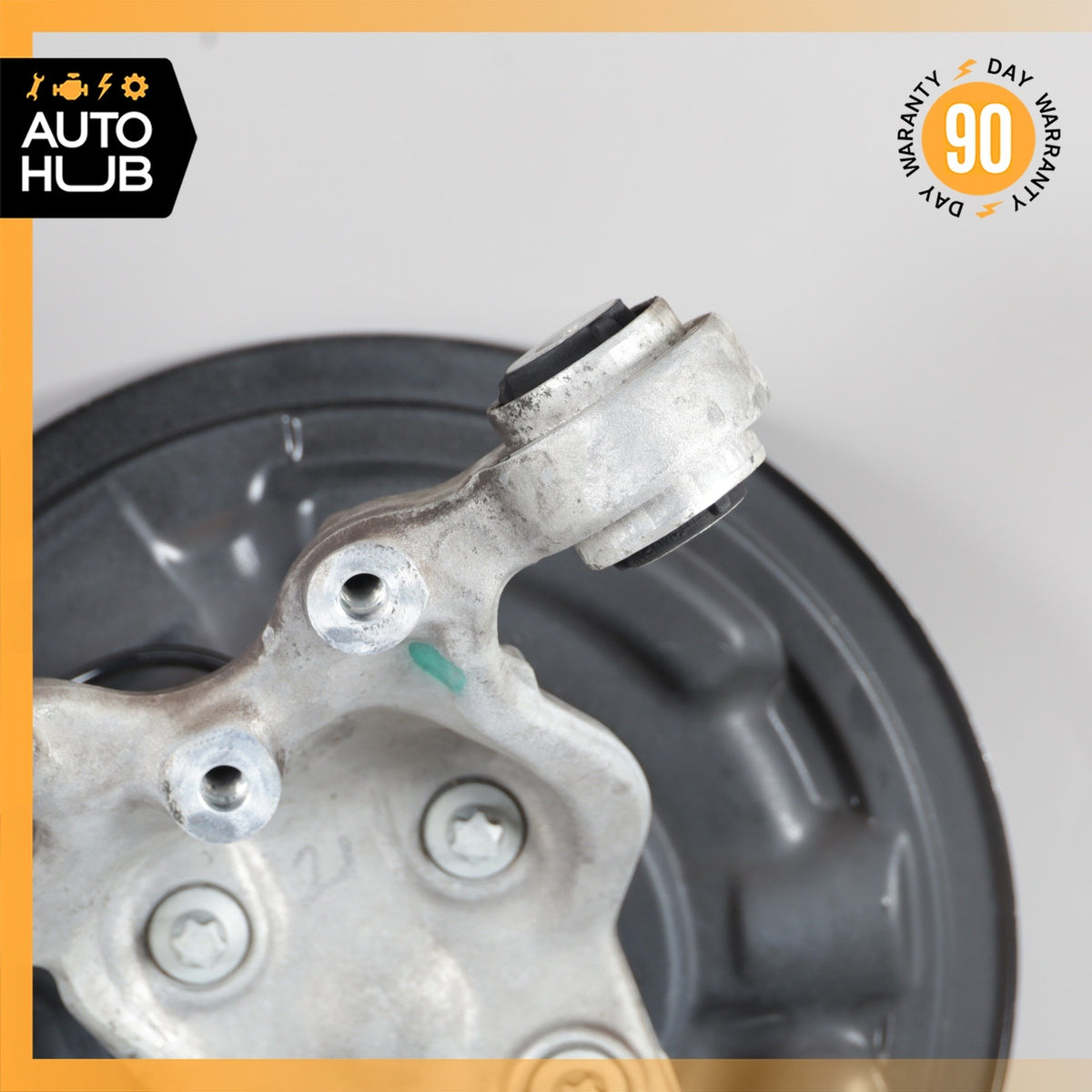 Mercedes W242 B250e Front Left Side Spindle Knuckle Hub OEM - photo 12