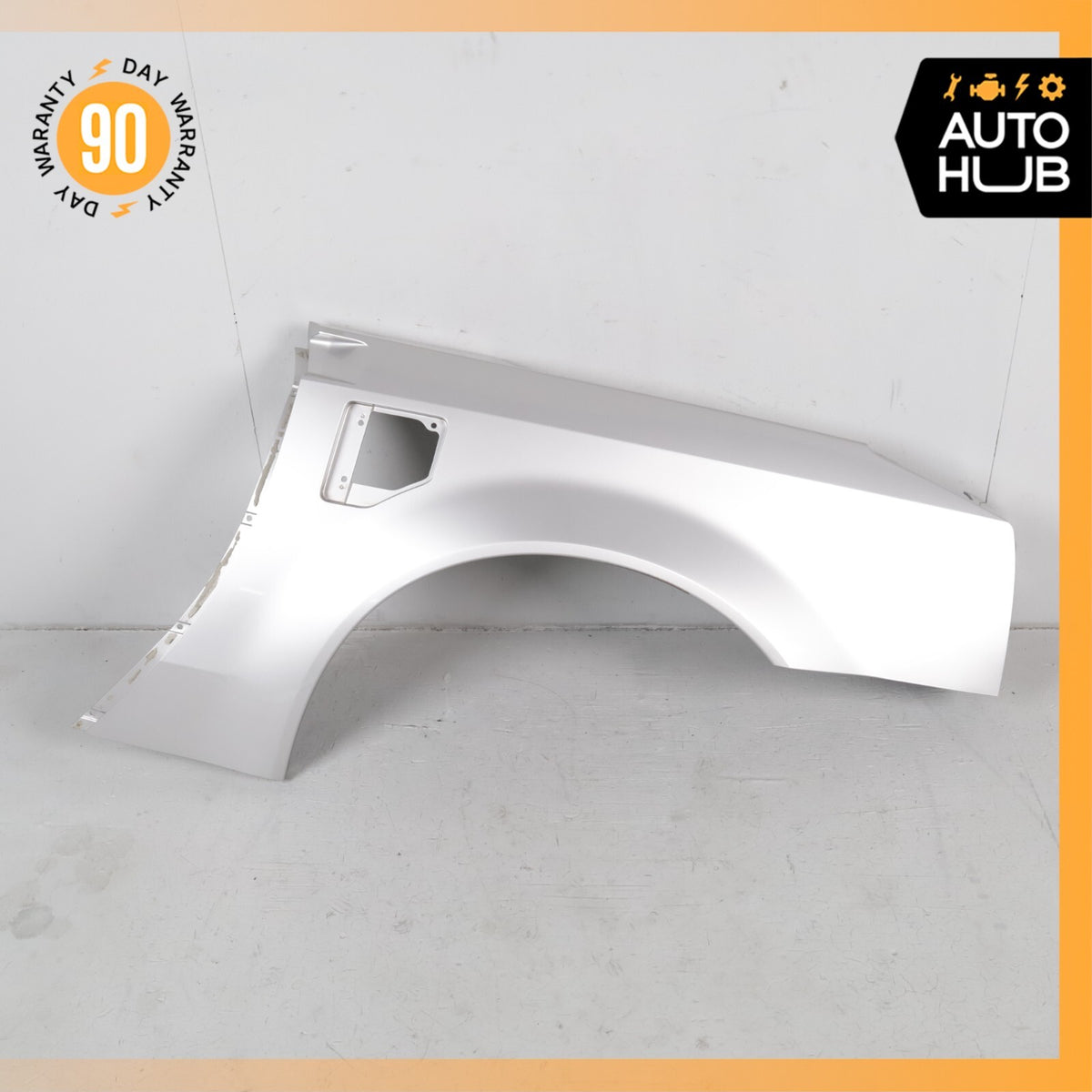 04-09 Cadillac XLR Quarter Panel Rear Left Driver Side Silver 10355380 OEM 50k - photo 2