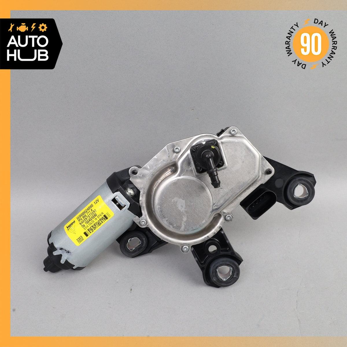 11-18 Porsche Cayenne 958 Rear Glass Windshield Wiper Motor 7P5955711B OEM - photo 1