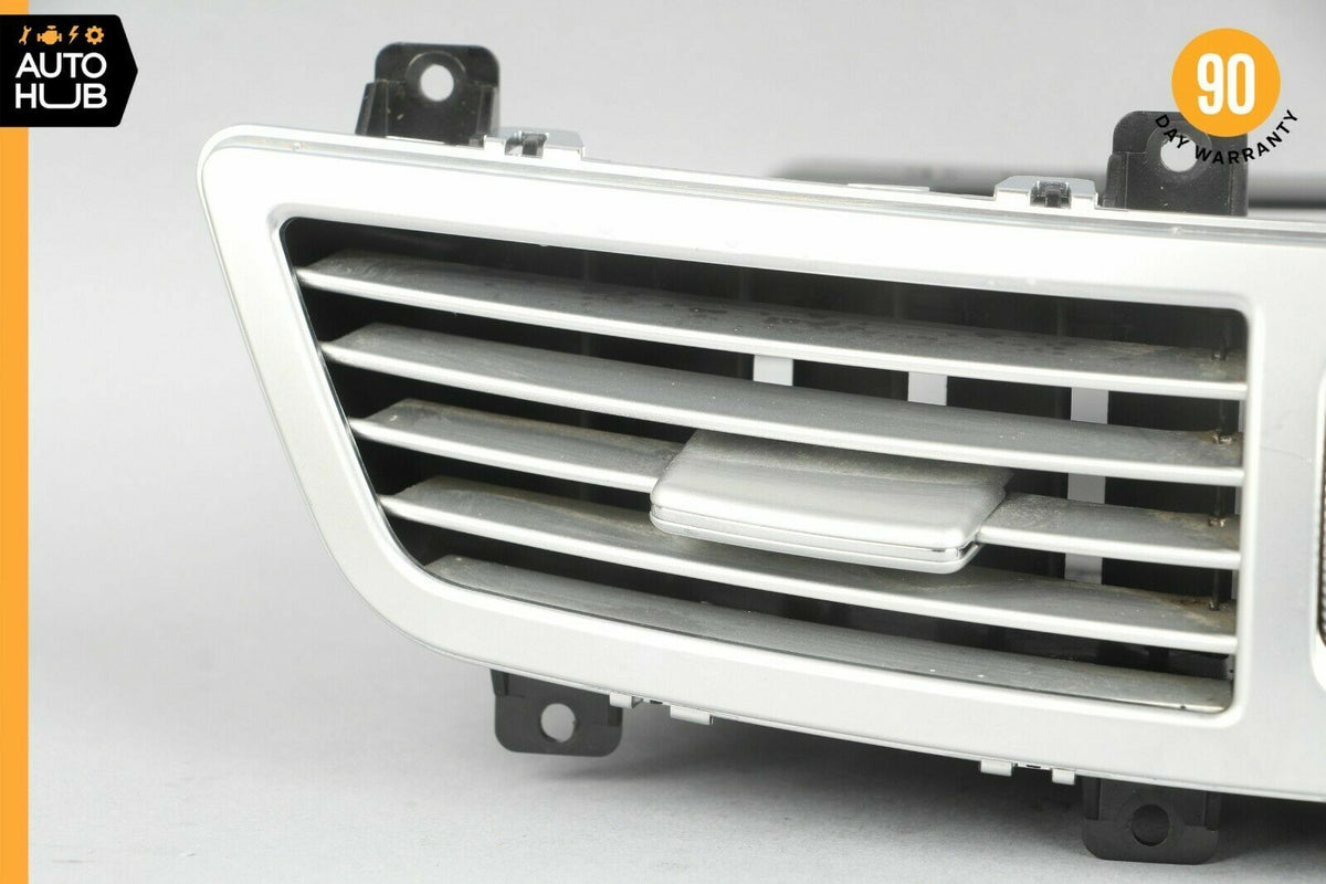 07-13 Mercedes W221 S550 S350 Center Dash Air AC A/C Heater Vent 2218300954 OEM - photo 2